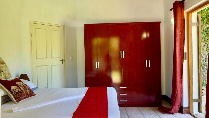 9 Bedroom Property for Sale in Hout Bay Western Cape